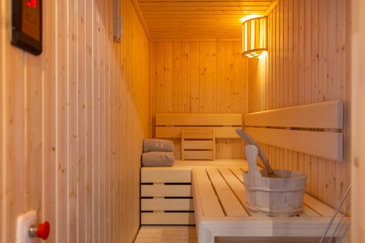 Alpenparks Montana Apartments Matrei in Osttirol Exterior foto