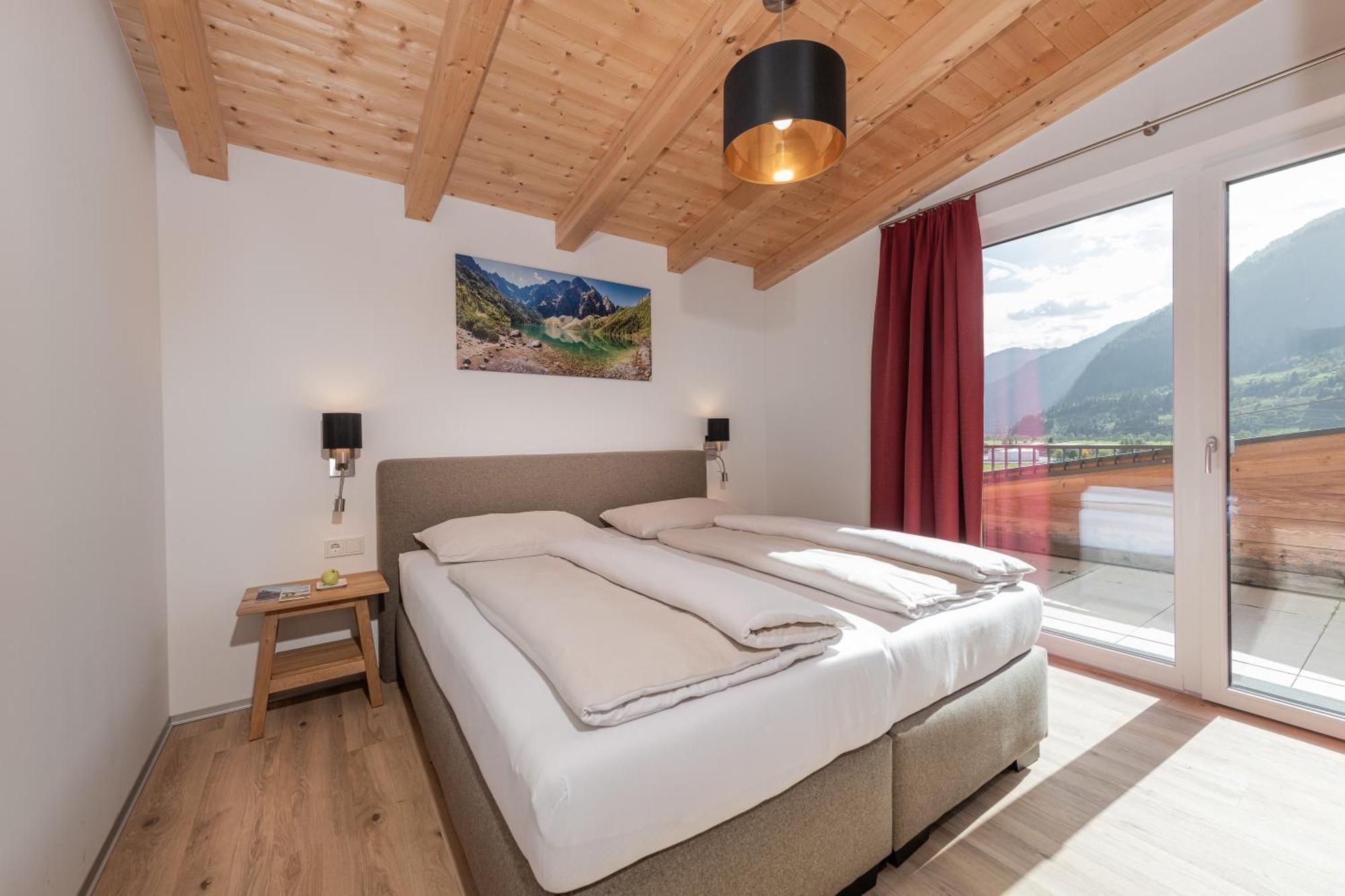 Alpenparks Montana Apartments Matrei in Osttirol Exterior foto