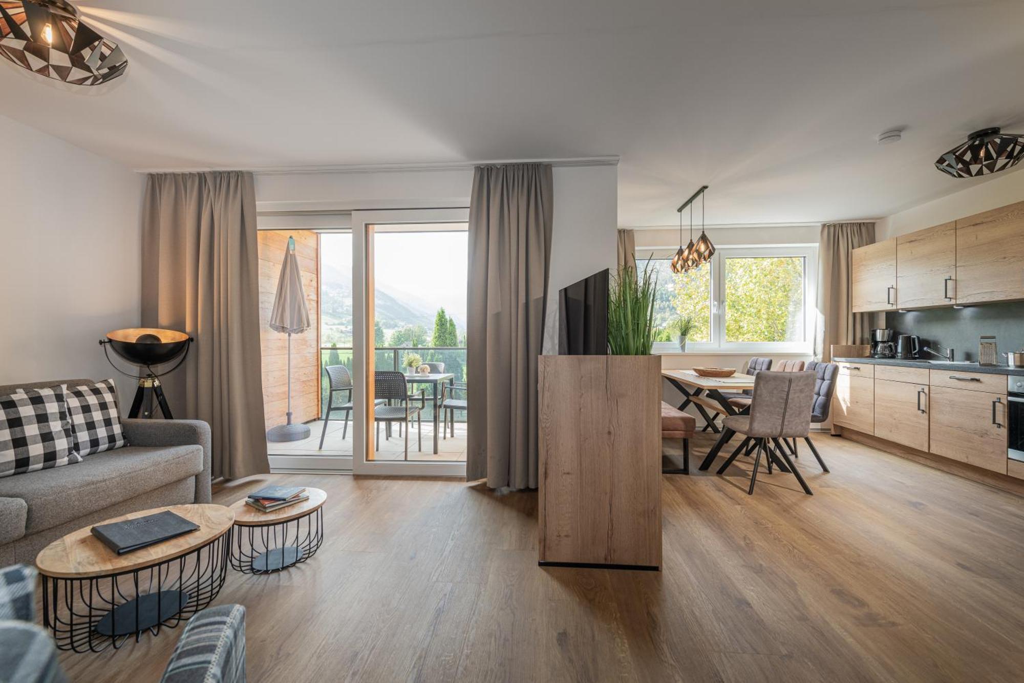 Alpenparks Montana Apartments Matrei in Osttirol Exterior foto