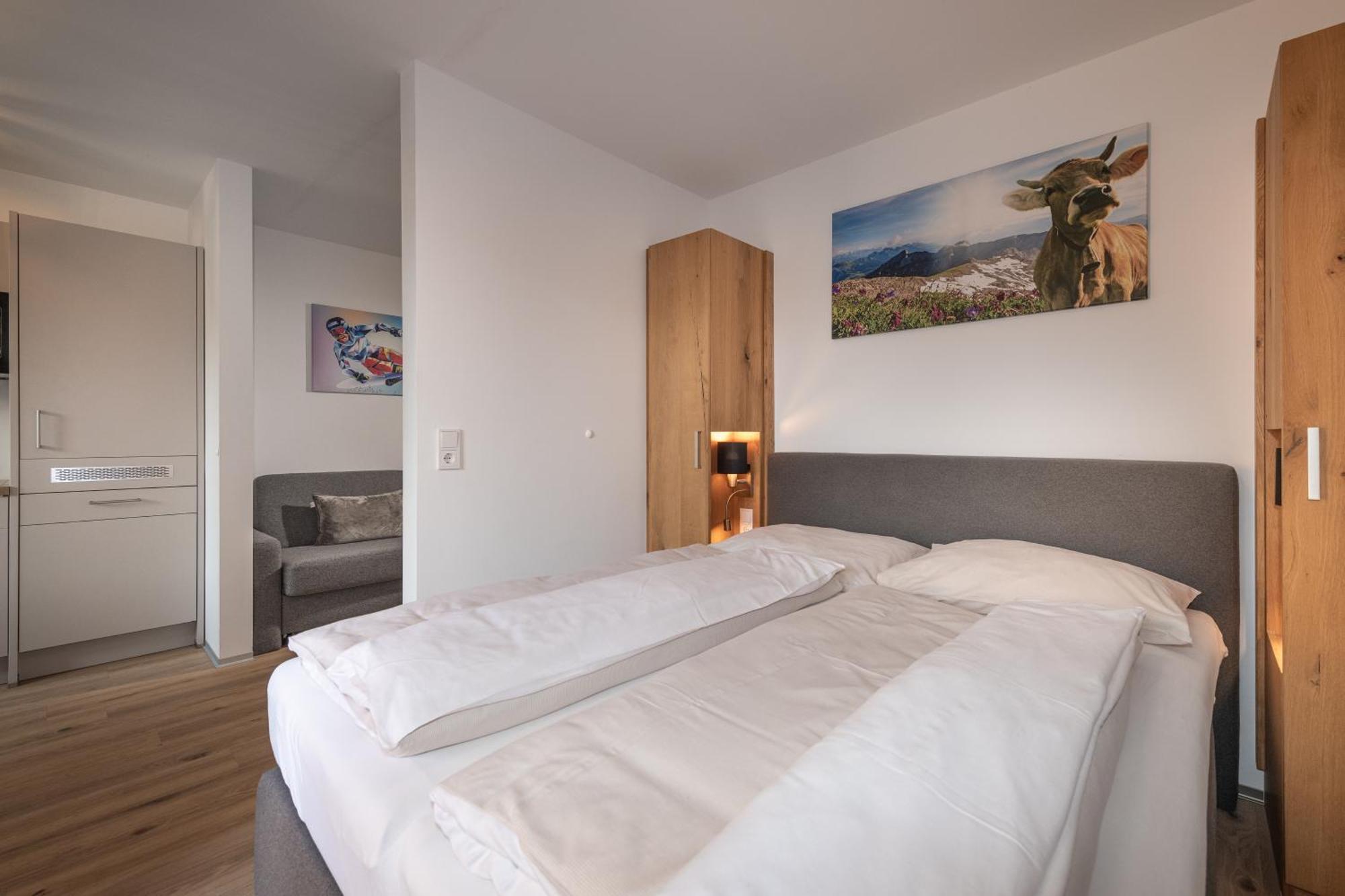 Alpenparks Montana Apartments Matrei in Osttirol Zimmer foto