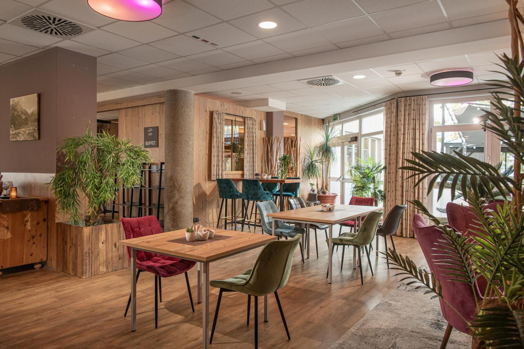 Alpenparks Montana Apartments Matrei in Osttirol Exterior foto